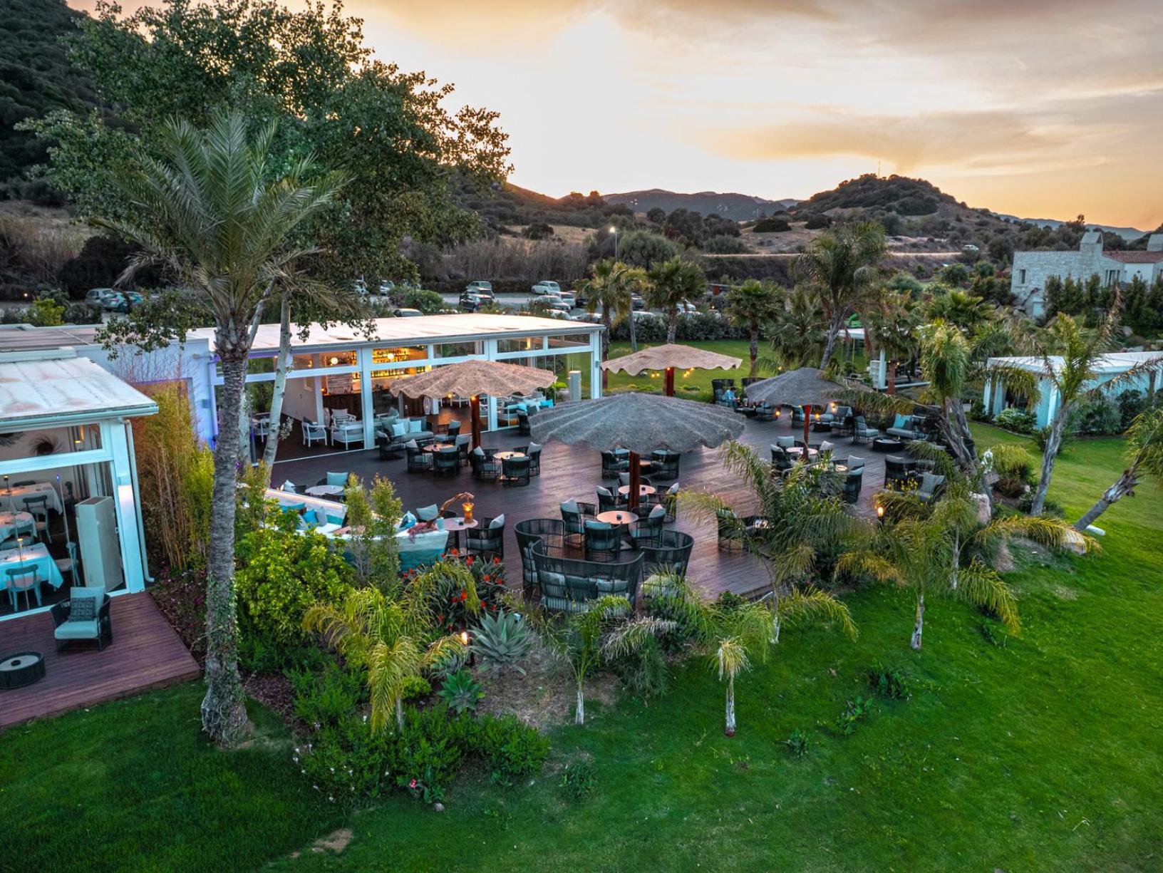 Hotel Cala Sinzias 4*